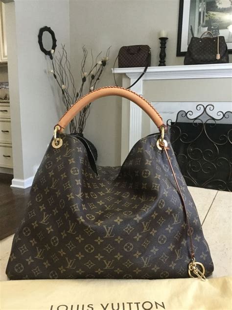 louis vuitton handbags older models|louis vuitton discontinued bags list.